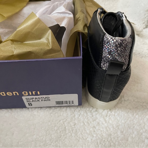 NEW WITH BOX (NWB) Madden Girl Supastud Black Pari Wedge Heeled Sneakers - Picture 4 of 6